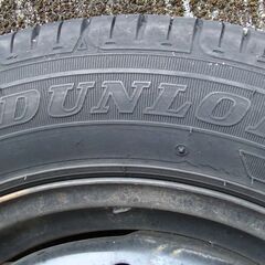 タイヤホイールの画像