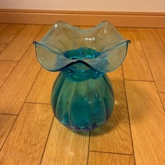 花瓶セット 陶器とクリスタルの画像