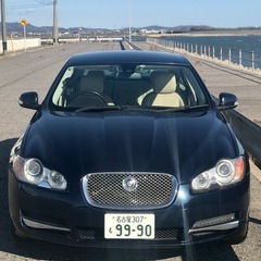 ジャガーXFの画像