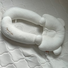 ベビー枕 横向き 寝返り防止の画像