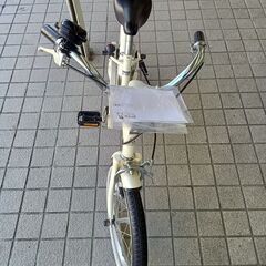 リユースのサカイ栃木店★ジモティ割あり★ asahi INNOVATION FACTORY　子供用自転車 16インチ アイボリー クリーニング済み TC11619の画像