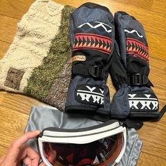 【スノボ小物3点セット／ゴーグル・グローブ・ネックウォーマー】の画像