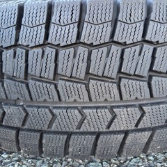 スタッドレスタイヤ　215/60R16 ¥55,000  宮城県・山形県で受け渡し可能の画像
