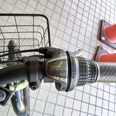 リユースのサカイ栃木店★ジモティ割あり★  折りたたみ自転車 20インチ オリーブグリーン クリーニング済み TC11620の画像