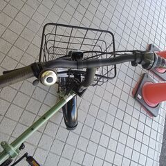 リユースのサカイ栃木店★ジモティ割あり★  折りたたみ自転車 20インチ オリーブグリーン クリーニング済み TC11620の画像
