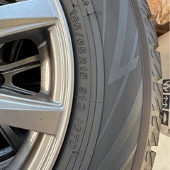 YOKOHAMA IG70 195/65R15 スタッドレスタイヤ 4本セットの画像