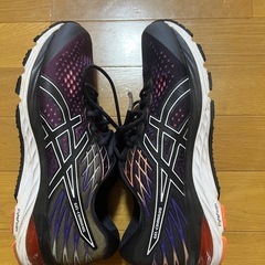 【美品‼️】アシックスランニングシューズの画像