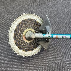 店頭引き渡し 中古 makita マキタ 充電式草刈機 MUR369UD 動作確認済みの画像