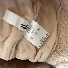 帽子　レッグウォーマー　カバンの画像