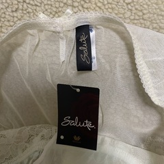 ワコールサルート　サイズＭの画像