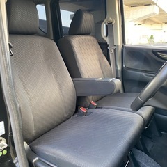 美車★4WD★ターボ★フリップダウンモニター★両側電動パワスラ★ステアリングスイッチ★バックカメラ★クルーズコントロール★Bluetoothの画像