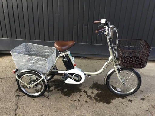 h-216△ q 岐阜発/パナソニック/電動アシスト三輪自転車/スイングあり/3段変速/バッテリー12Ah/充電器なし/走行確認/現状品/管25s/ R7.11/12 △