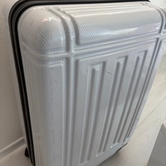 【無料】キャリーケース1〜2泊用の画像