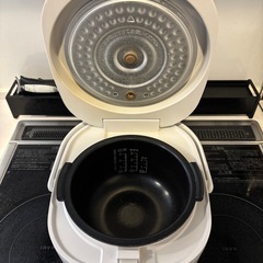 SHARP 炊飯器 KS-CF05B-W 0.54L（3合炊き）の画像