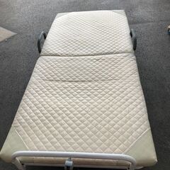 折り畳みシングルベッドの画像