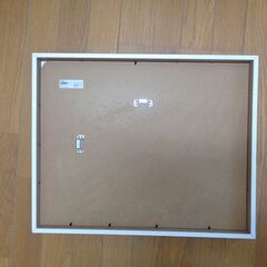 L0008 額縁の画像