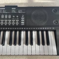 【1,000円】電子ピアノ 光る鍵盤 キーボード ジャンク品の画像
