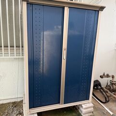 【美品】takubo　物置　中古　ブルー　鍵付きの画像