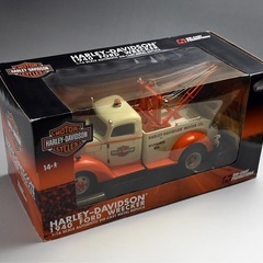 ハーレーダビットソン 1940年型　フォードレッカー車 ミニカー 非売品　新品未使用の画像