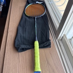 ミズノ　アクロスピード　　バドミントンラケットの画像