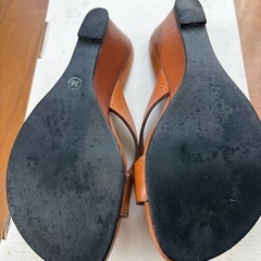 URBAN RESEARCH DOORS レザーサンダル 23cmcmの画像