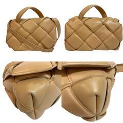 ボッテガヴェネタ BOTTEGAVENETA ショルダーバッグ マキシイントレチャート 2WAY ハンド ベージュの画像