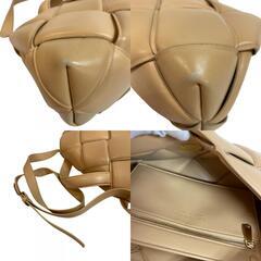 ボッテガヴェネタ BOTTEGAVENETA ショルダーバッグ マキシイントレチャート 2WAY ハンド ベージュの画像