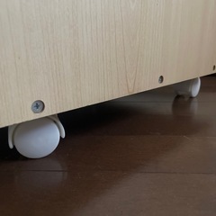 キャスター付き棚の画像