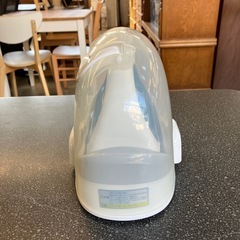 サ2511-278 IRIS OHYAMA ケース付きコードレスアイロン IRN-CL18CC ライトブルー 2020年製 スチームショット 霧吹き機能搭載 通電確認済み キズ汚れ有りの画像