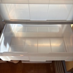 衣装ケースの画像