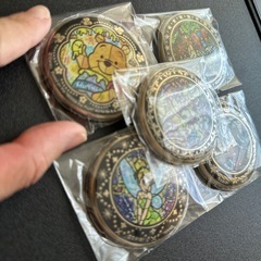 缶バッジ  　ディズニー 24金 5個まとめの画像