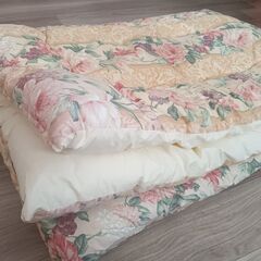 羊毛混 シングル掛け布団の画像