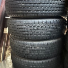 スタッドレスタイヤ　１４５－１２の画像