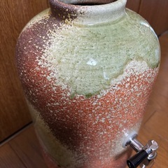信楽焼　焼酎サーバー　の画像