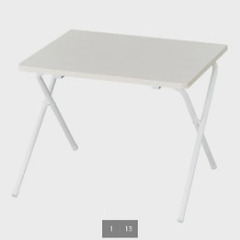 テーブル、椅子の画像