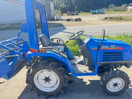イセキ トラクター 
SIAL 15