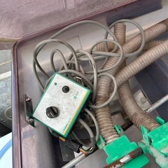 UX-70R 中古 車速連動 肥料散布機 の画像