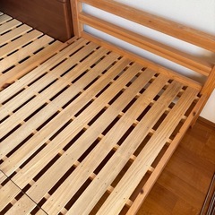 シングルベッドフレームの画像