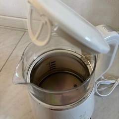 温度設定出来るけとるケトルの画像