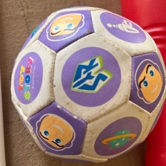 プラスチック製のバッド ソフトボールの画像