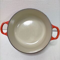 【糸島市内 送料無料】LE CREUSET　 ルクルーゼ シグニチャー ココット・ロンド 20　レッド　 オレンジ　チェリーレッド ホーロー鍋 両手鍋 鋳物 料理 無水調理 煮込み 鍋 251117-4Yの画像