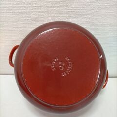 【糸島市内 送料無料】LE CREUSET　 ルクルーゼ シグニチャー ココット・ロンド 20　レッド　 オレンジ　チェリーレッド ホーロー鍋 両手鍋 鋳物 料理 無水調理 煮込み 鍋 251117-4Yの画像