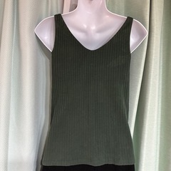 UNIQLO カップありワイドリブブラタンクトップ M☆の画像