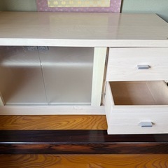 テレビ台の画像