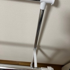 ニトリ 頑丈な横伸縮ハンガーラック ダブル(YB2c01 ホワイト)の画像