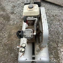 エンジン式コンプレッサーの画像