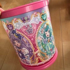 トゥインクルプリキュア　入れ物の画像