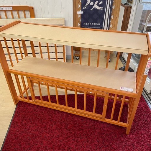 キンタロー◆2WAY シンプルS◆棚に変身するベビーベッド◆定価44000円◆取扱説明書付【こちらは店舗です。浜村鹿野温泉ICから3分 買取本舗 宮本リサイクル 営業時間9～19時 定休日水曜のみ←連絡できませんm(_ _)m】 キンタロー◇2WAY シンプルS◇棚に変身するベビーベッド◇定価44000円