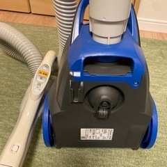 Panasonic 電気掃除機　MC-PK15Aの画像