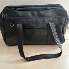 スクールバッグ、ネクタイ、リボンセットの画像